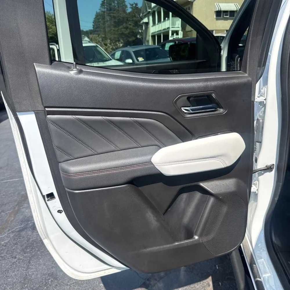 2024 GMC Canyon AT4X