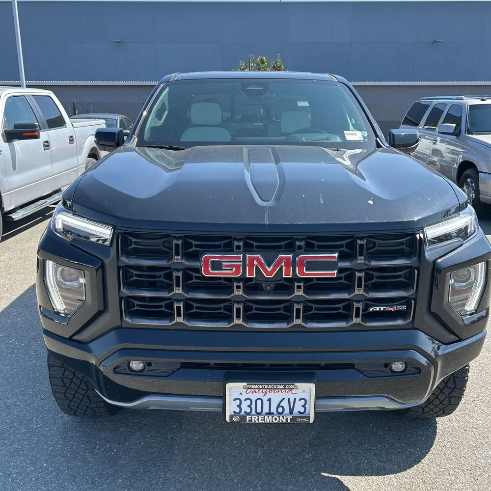 2023 GMC Canyon AT4X