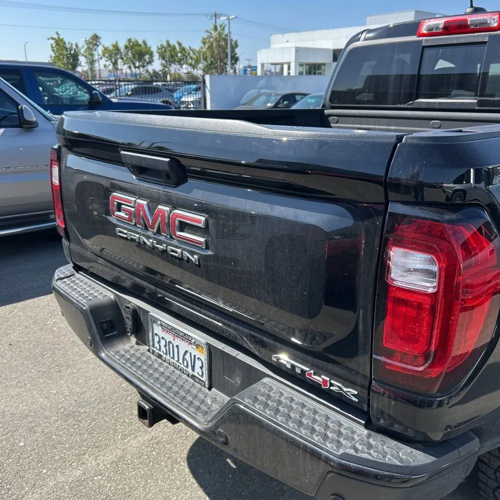 2023 GMC Canyon AT4X
