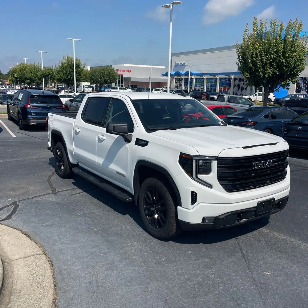 2023 GMC Sierra 1500 Elevation
