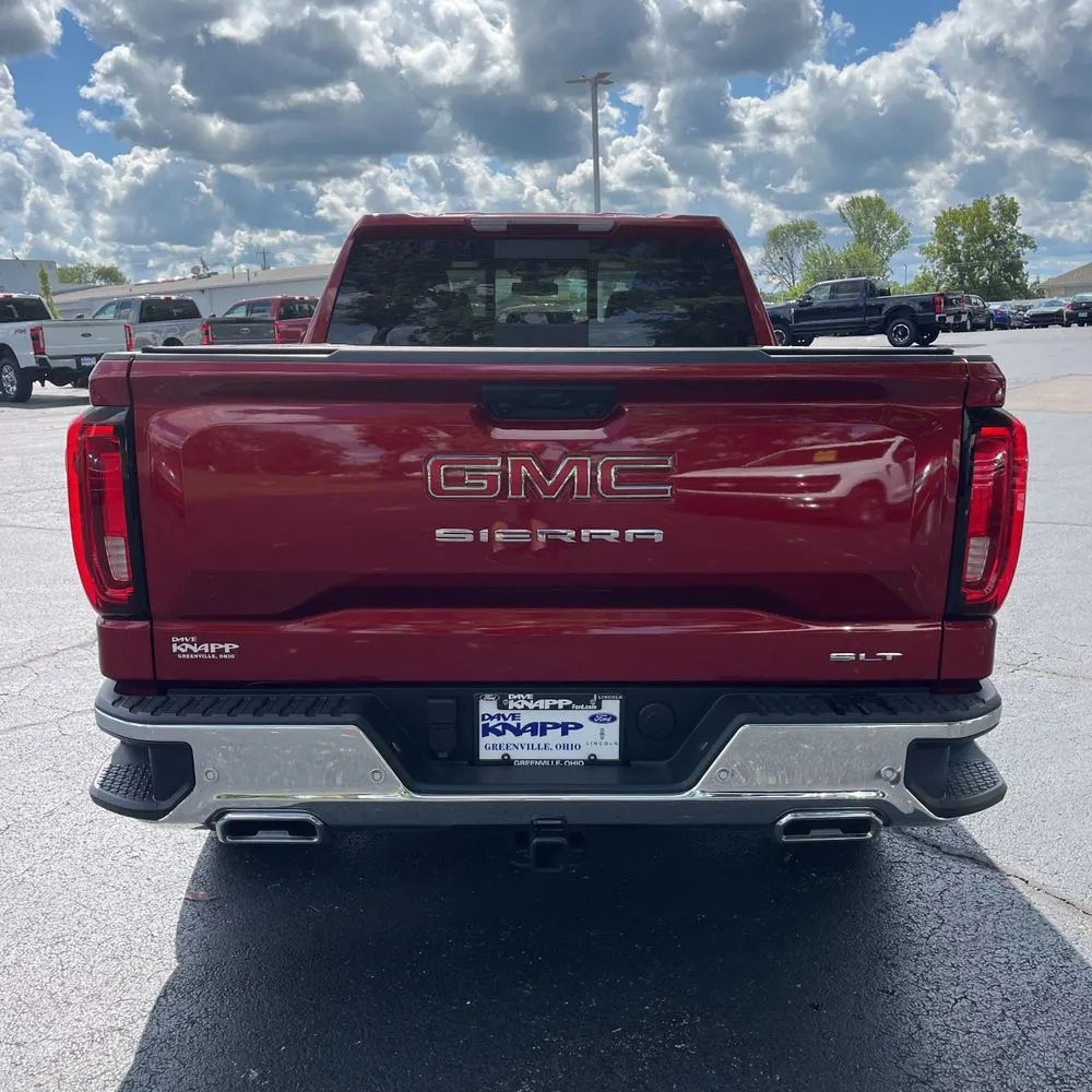 2024 GMC Sierra 1500 SLT