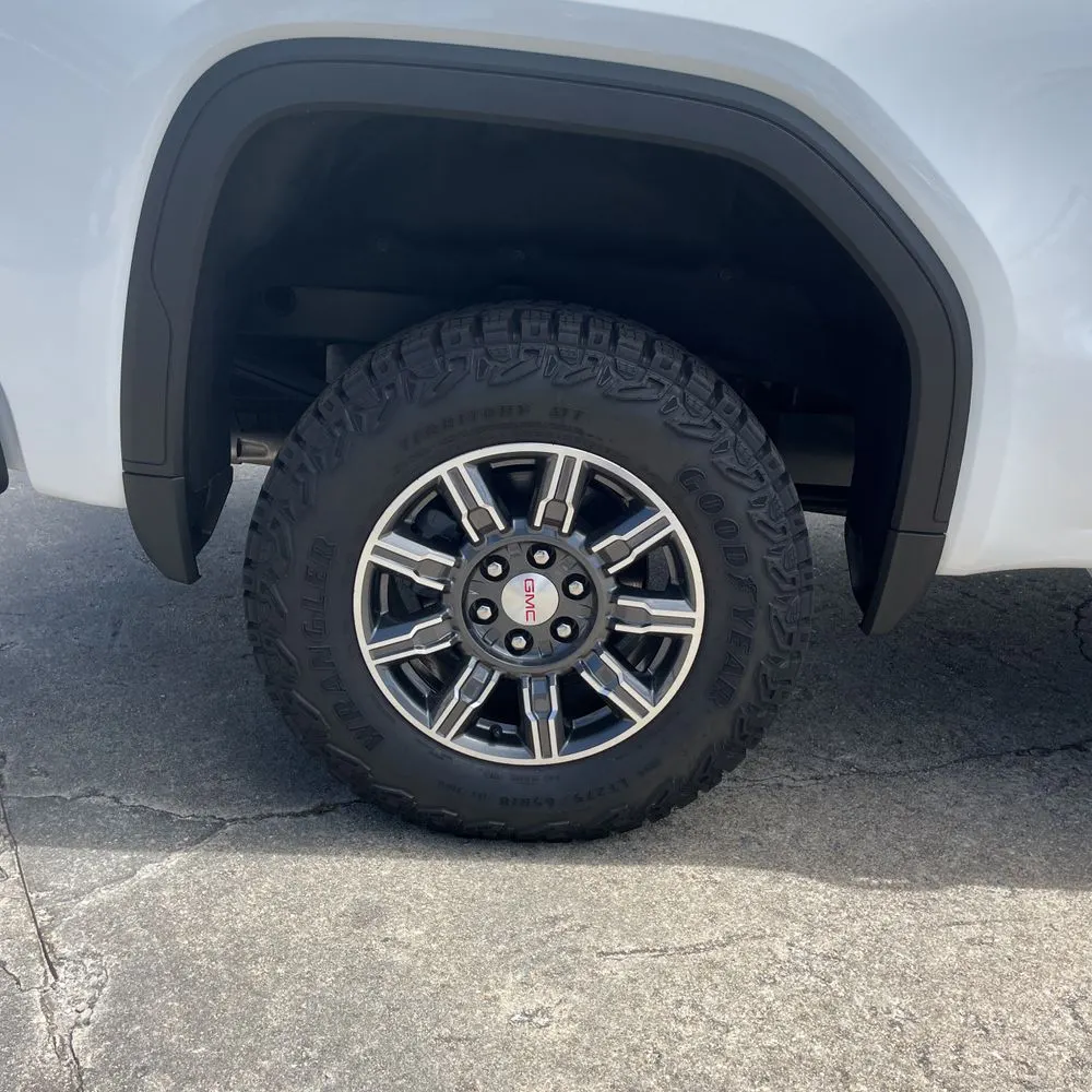 2024 GMC Sierra 1500 AT4