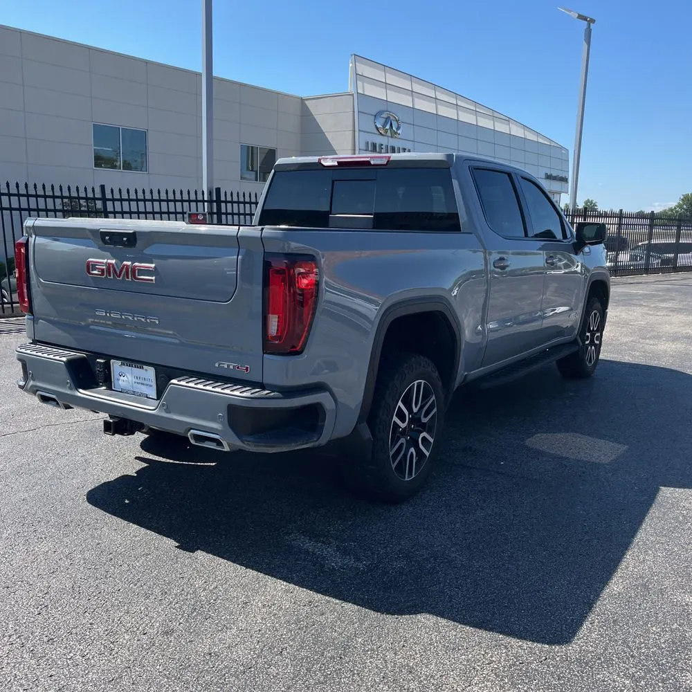 2024 GMC Sierra 1500 AT4