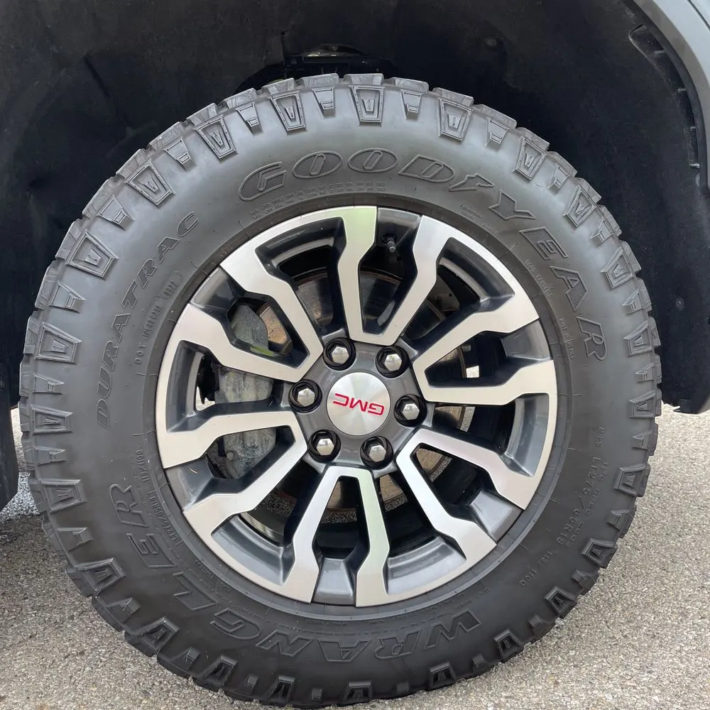 2023 GMC Sierra 1500 AT4
