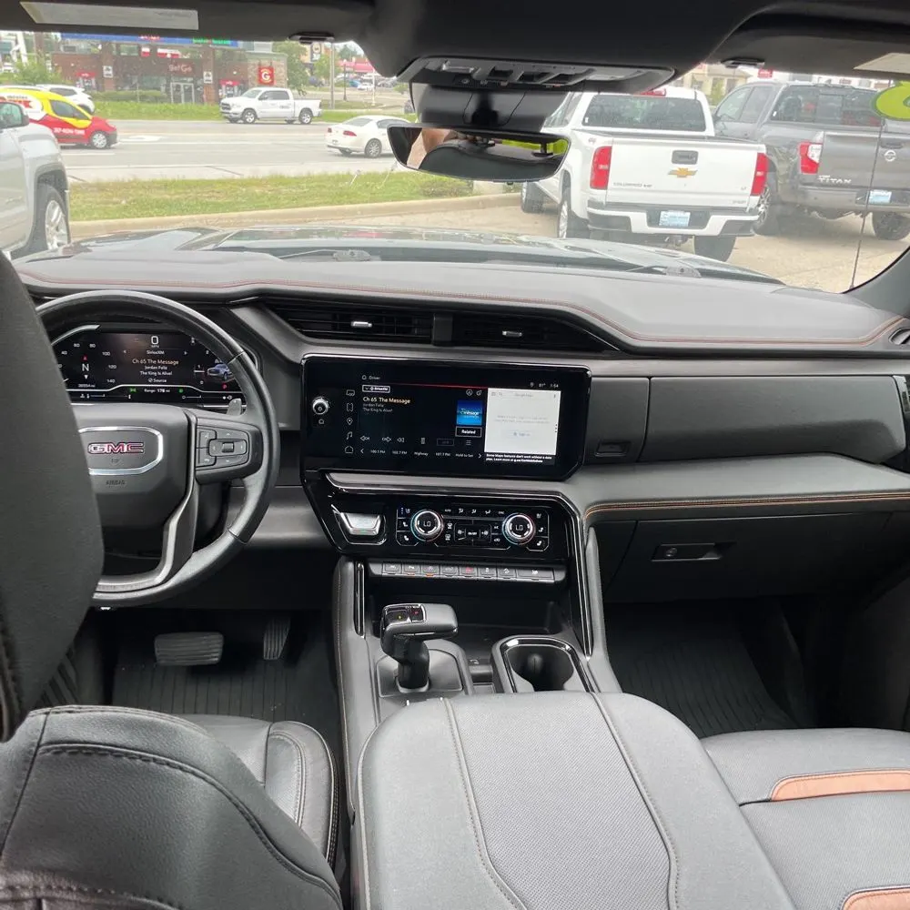 2023 GMC Sierra 1500 AT4