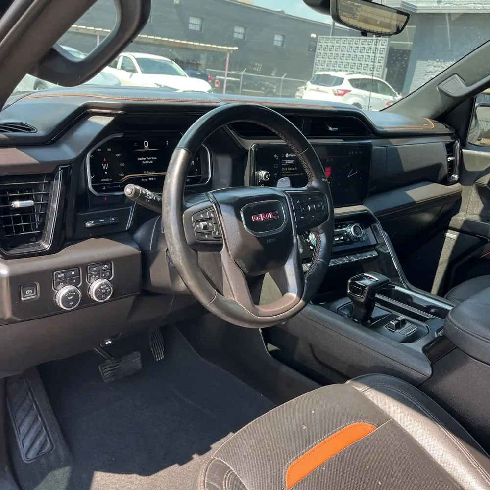 2023 GMC Sierra 1500 AT4
