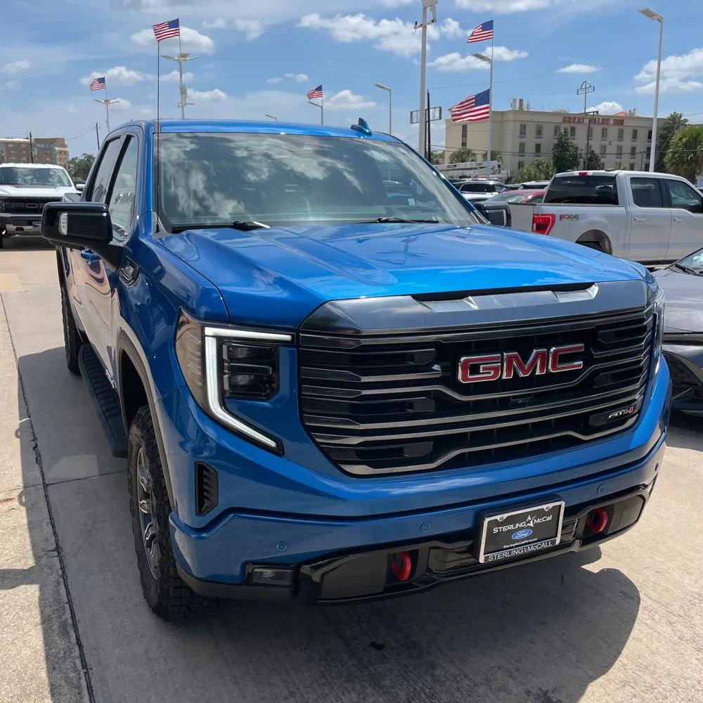 2024 GMC Sierra 1500 AT4