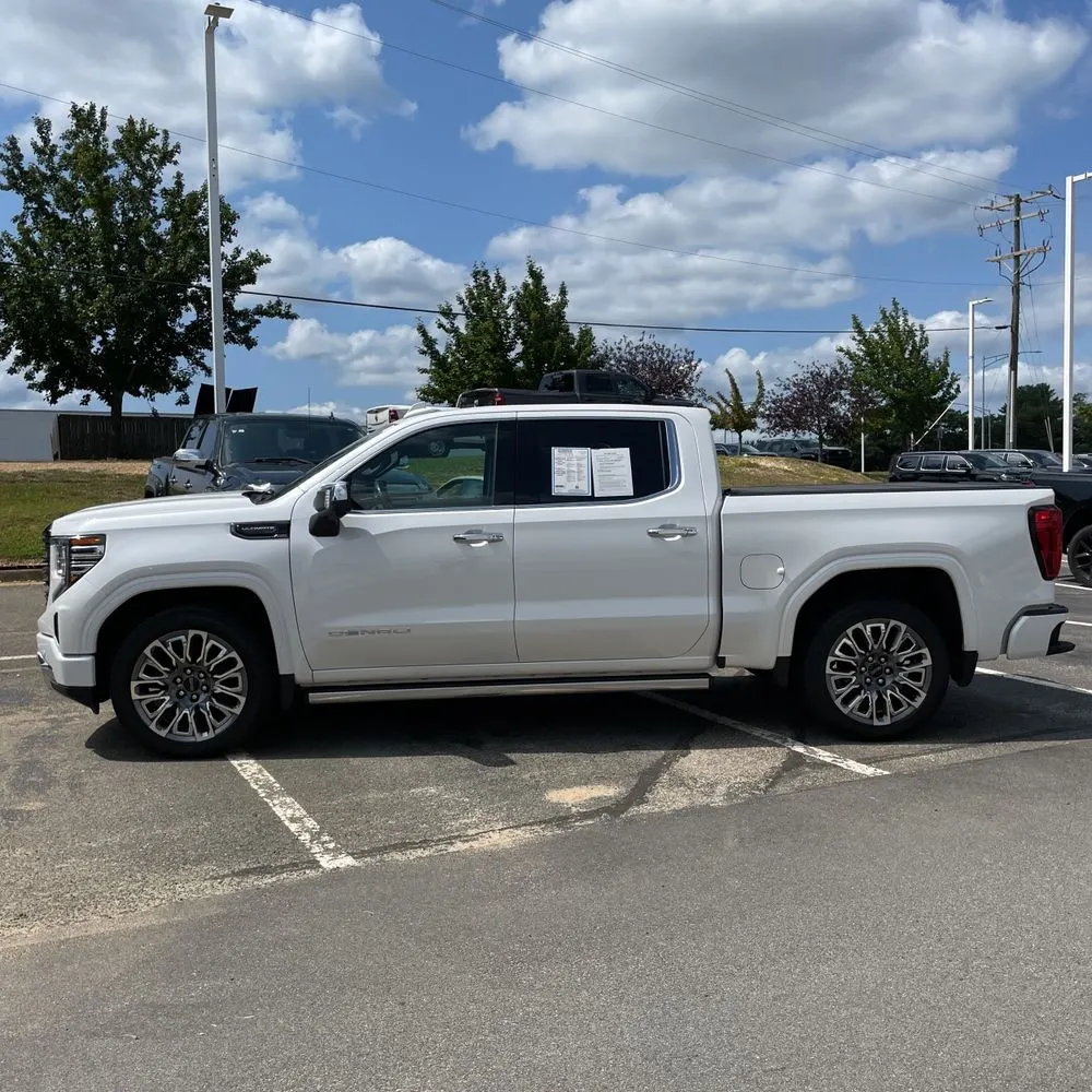 2024 GMC Sierra 1500 Denali Ultimate