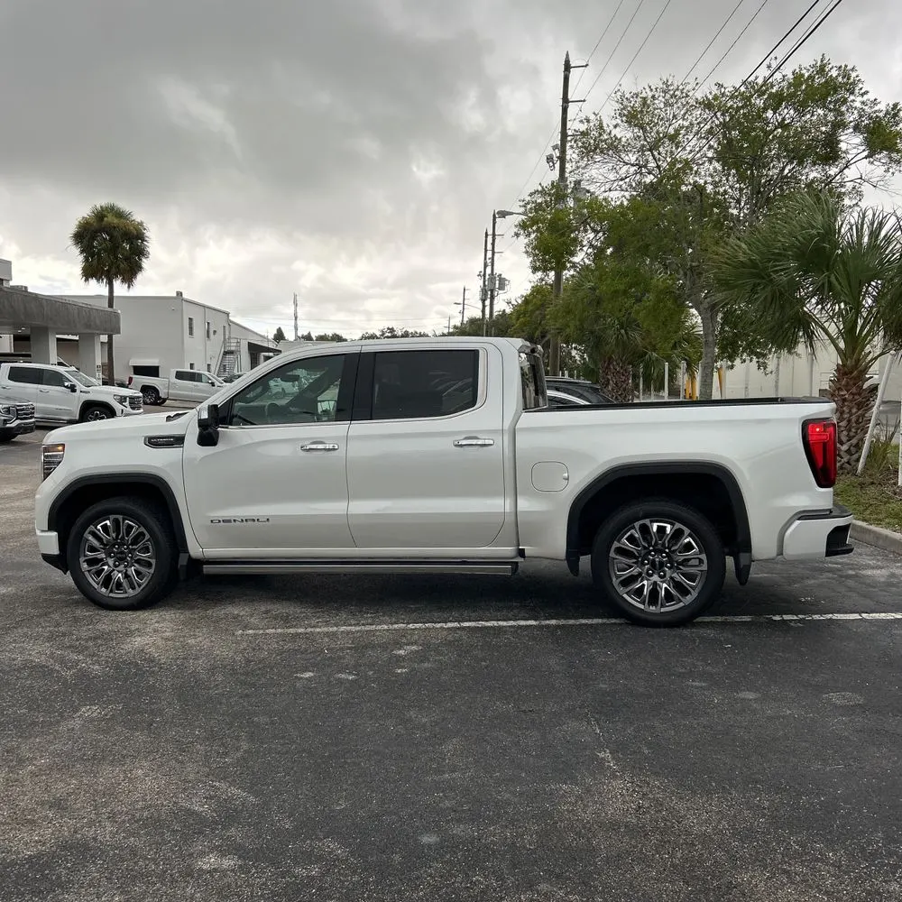 2023 GMC Sierra 1500 Denali Ultimate
