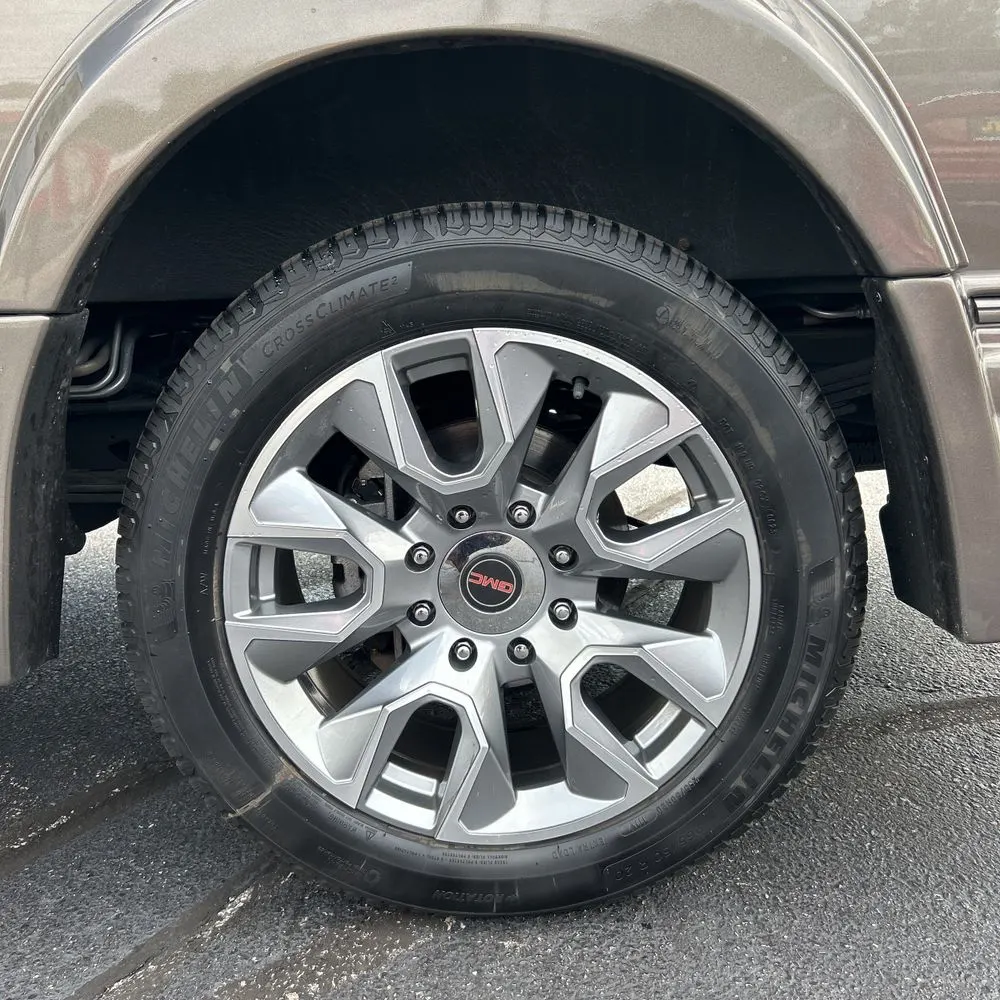 2023 GMC Savana 2500