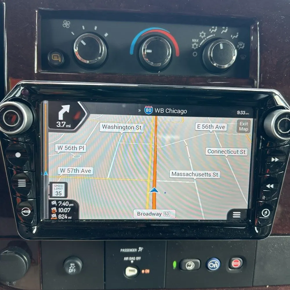 2023 GMC Savana 2500