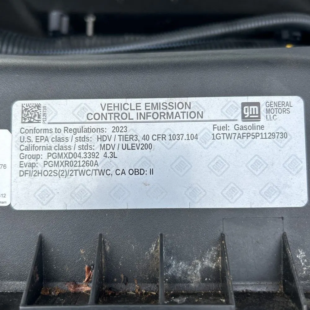 2023 GMC Savana 2500