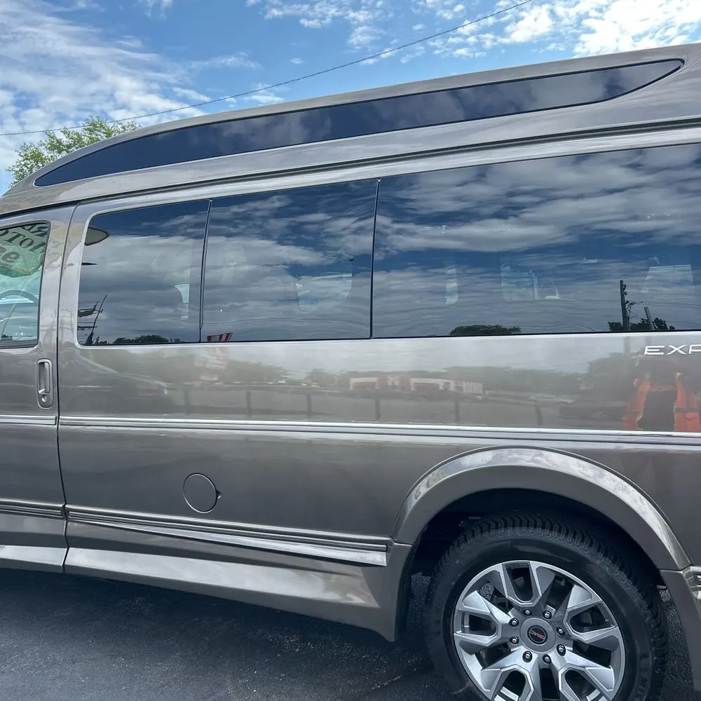 2023 GMC Savana 2500