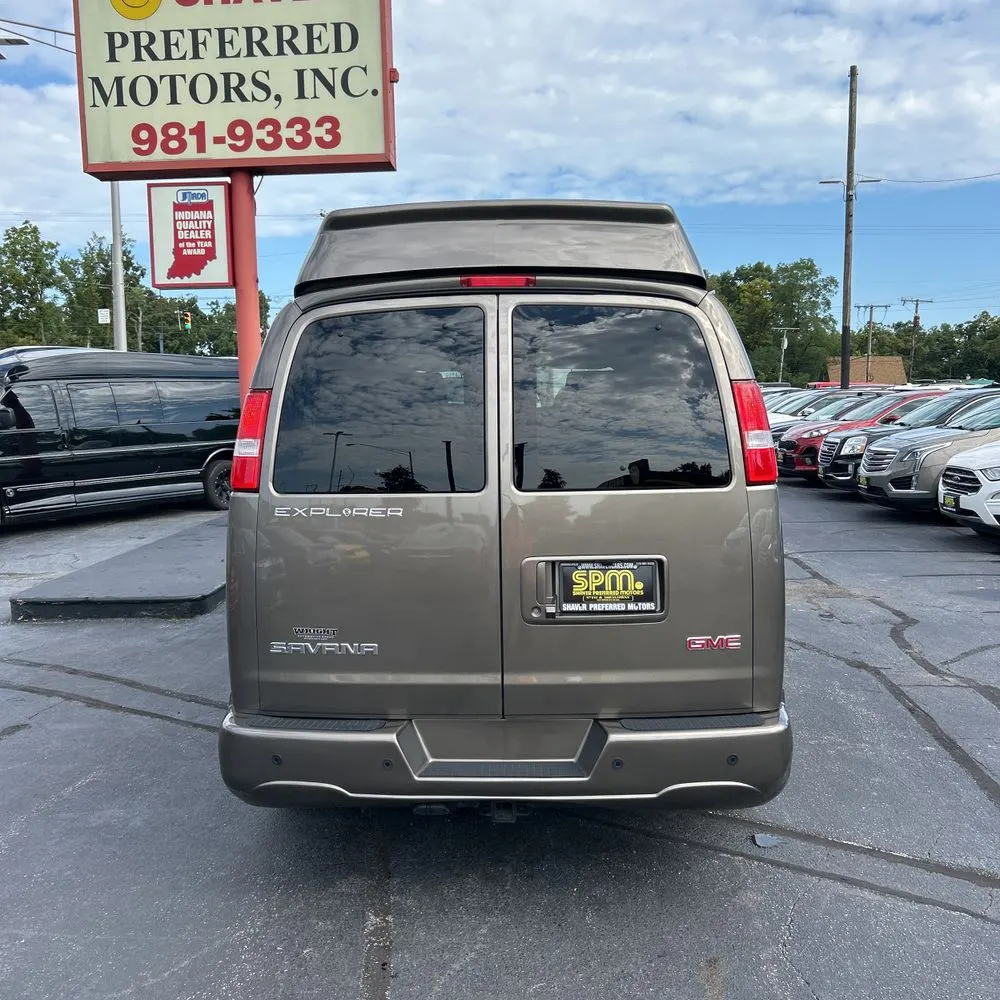 2023 GMC Savana 2500