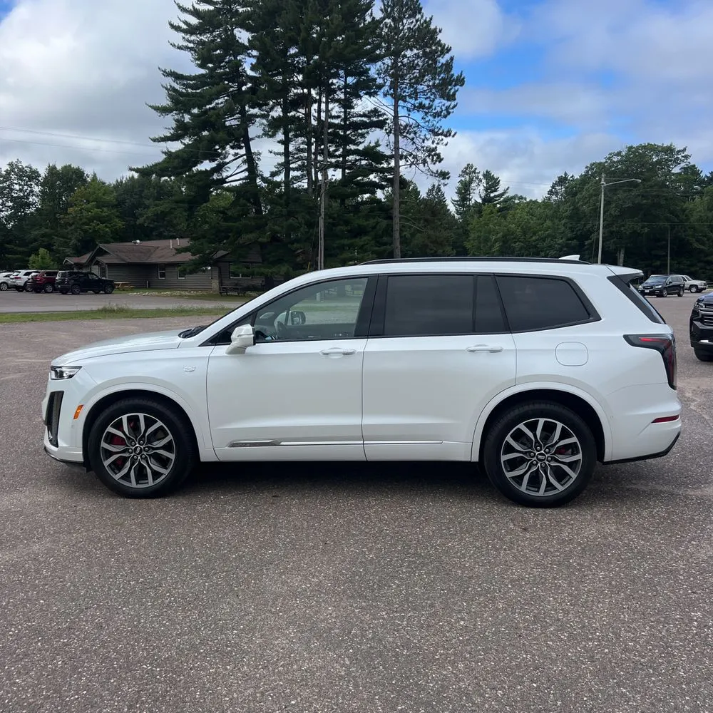 2024 Cadillac XT6 Sport