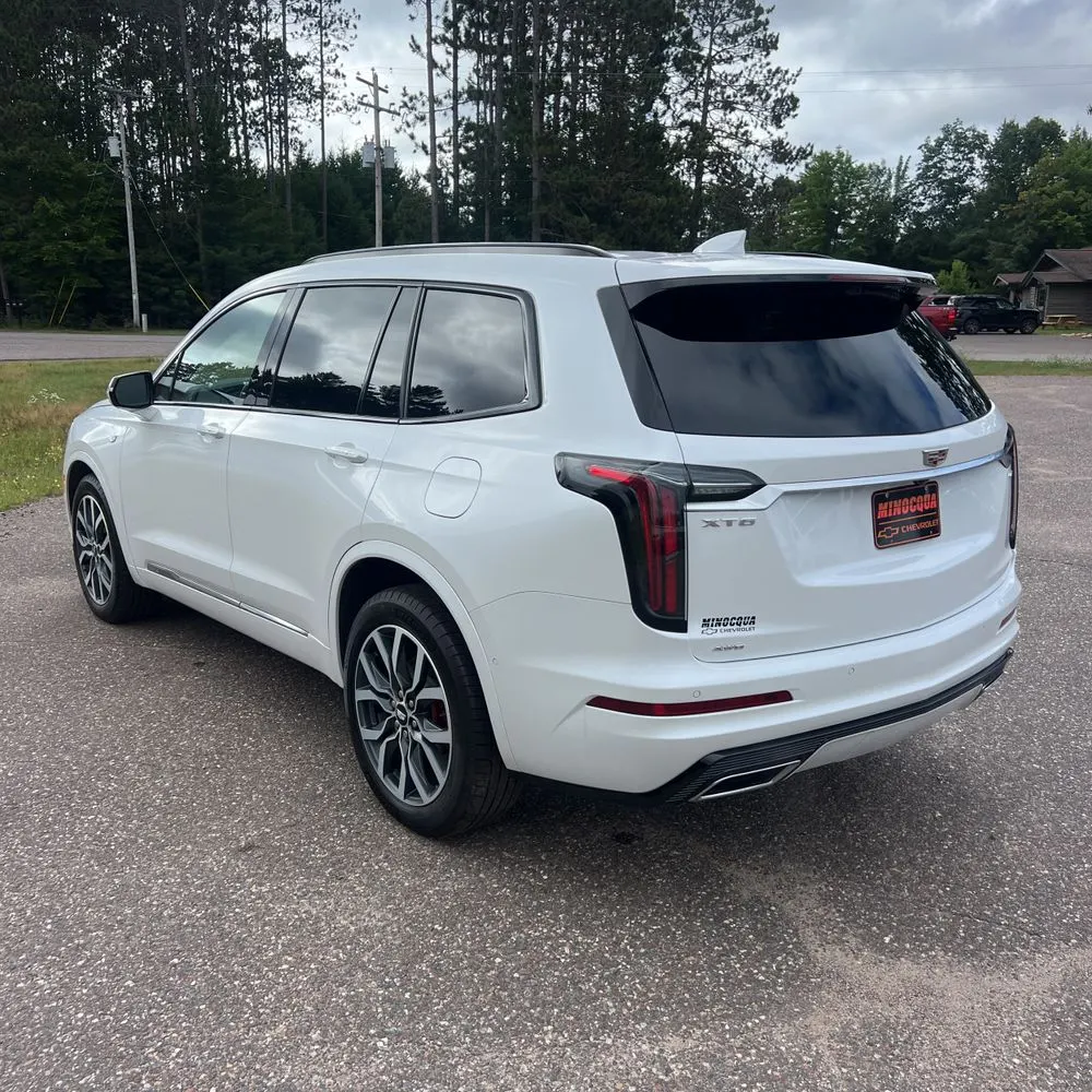 2024 Cadillac XT6 Sport