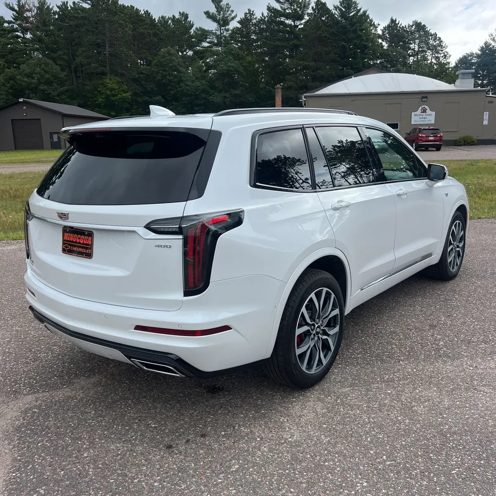 2024 Cadillac XT6 Sport