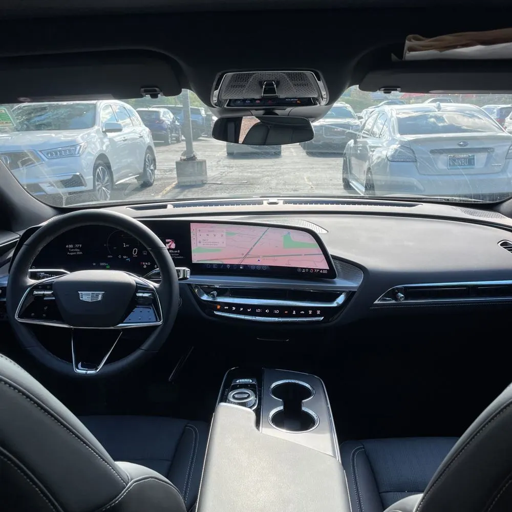 2025 Cadillac Lyriq Sport 1