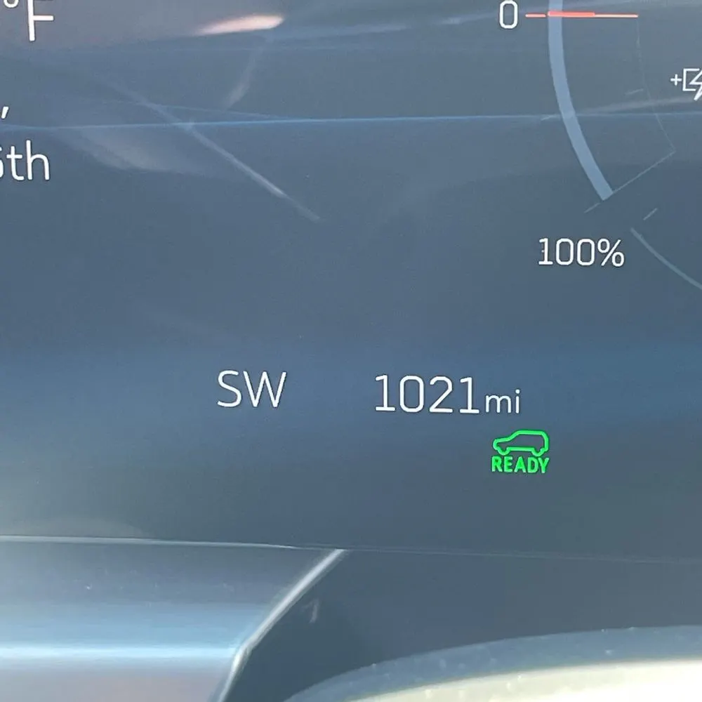 2025 Cadillac Lyriq Sport 1