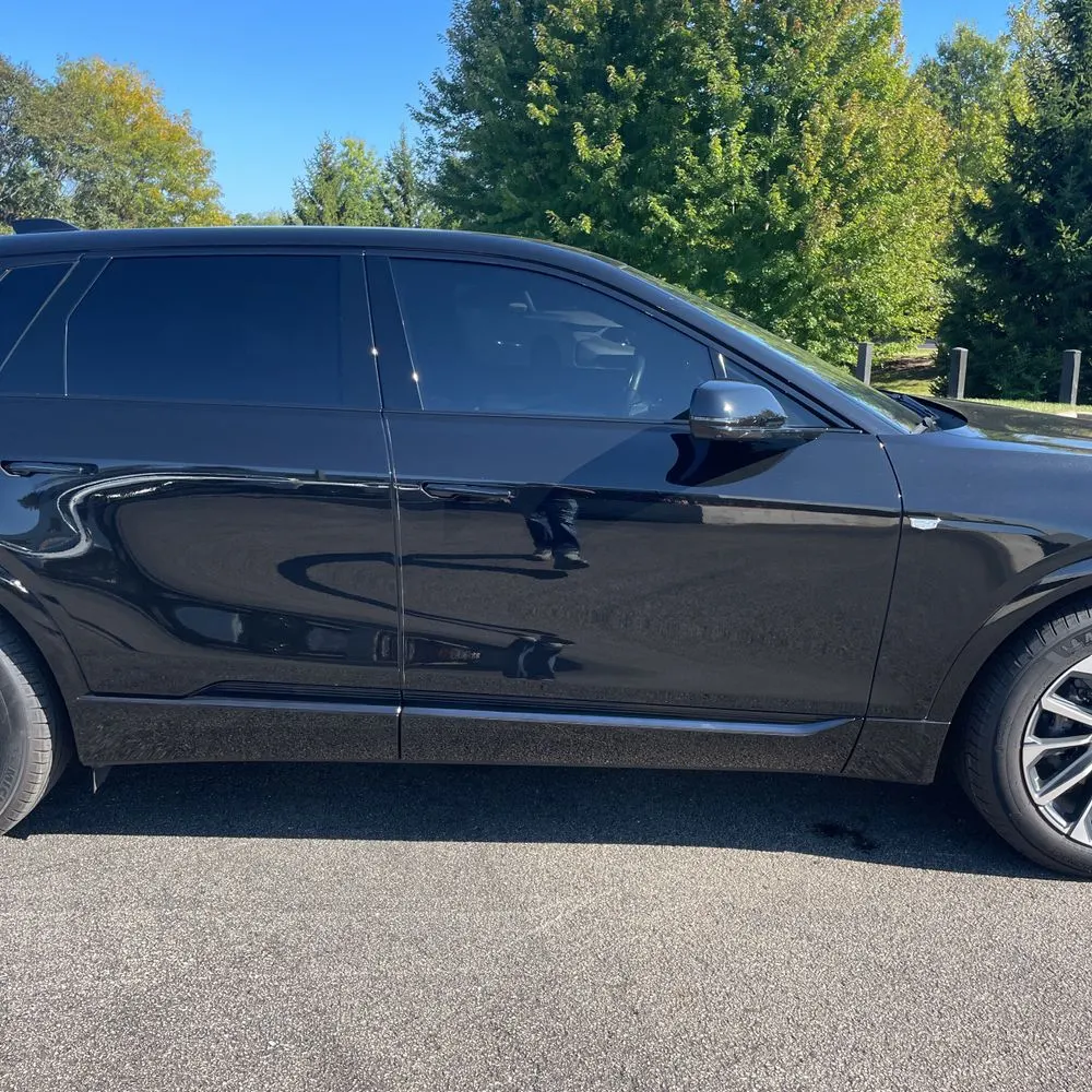 2025 Cadillac LYRIQ Sport 2