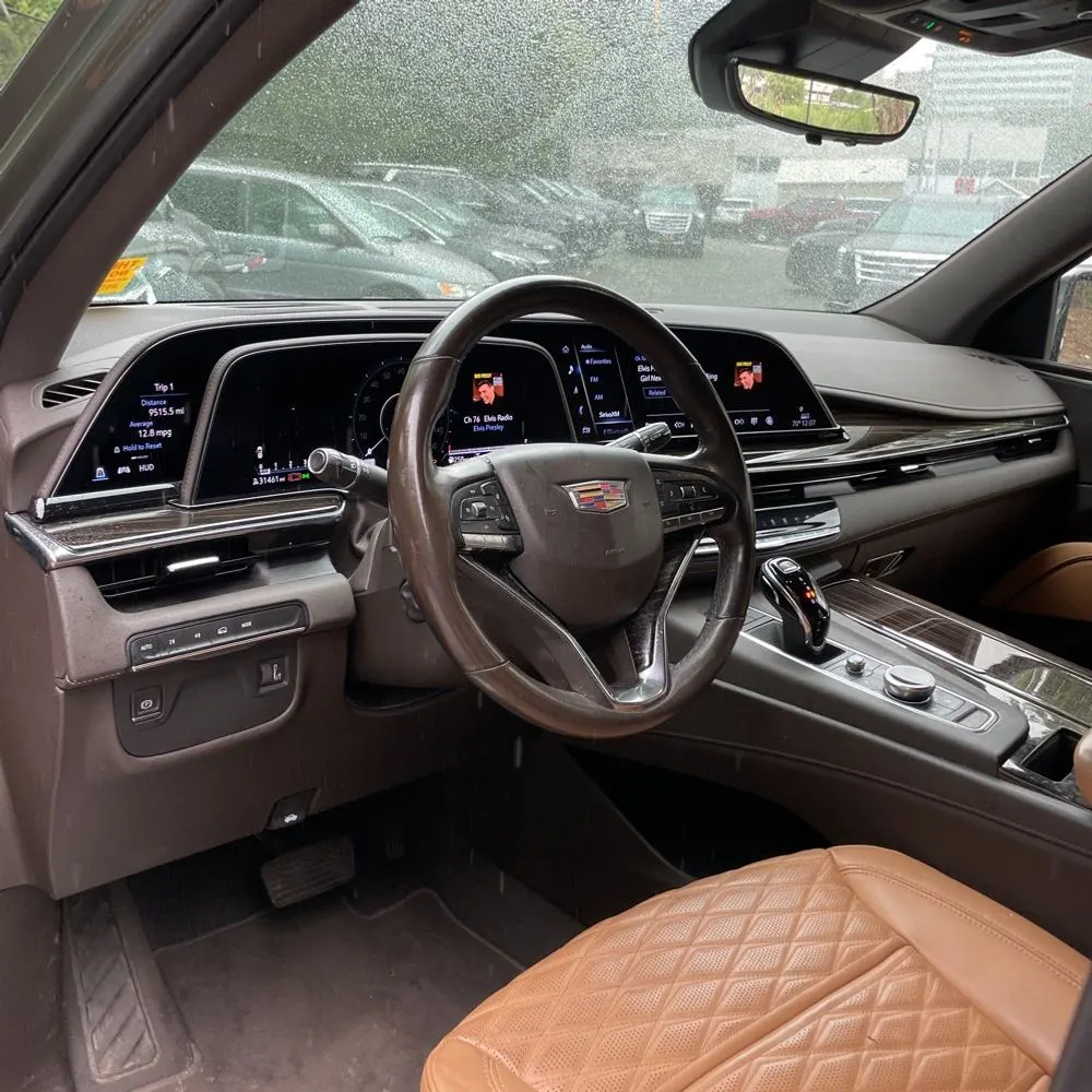 2023 Cadillac Escalade Premium Luxury
