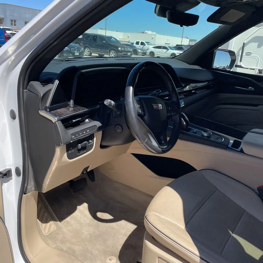2023 Cadillac Escalade Premium Luxury