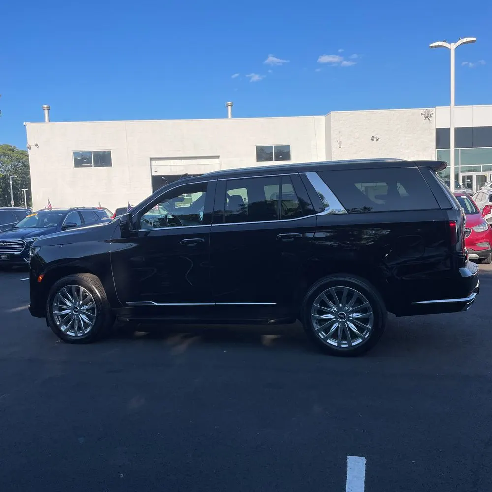 2023 Cadillac Escalade Premium Luxury