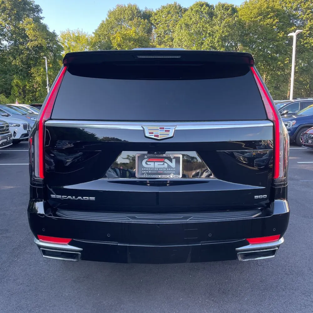 2023 Cadillac Escalade Premium Luxury