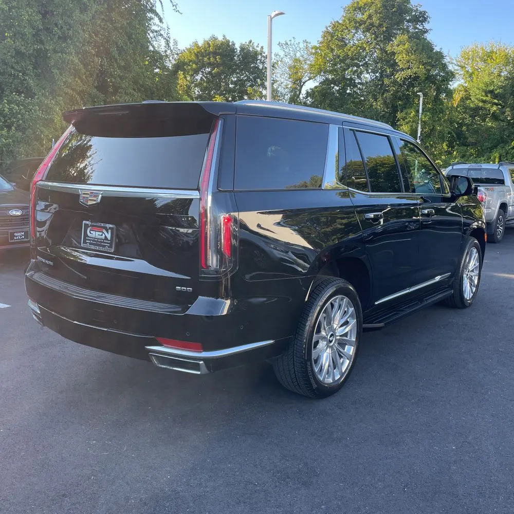 2023 Cadillac Escalade Premium Luxury