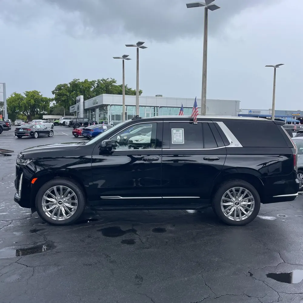 2023 Cadillac Escalade Premium Luxury