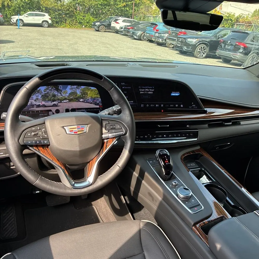 2024 Cadillac Escalade Premium Luxury