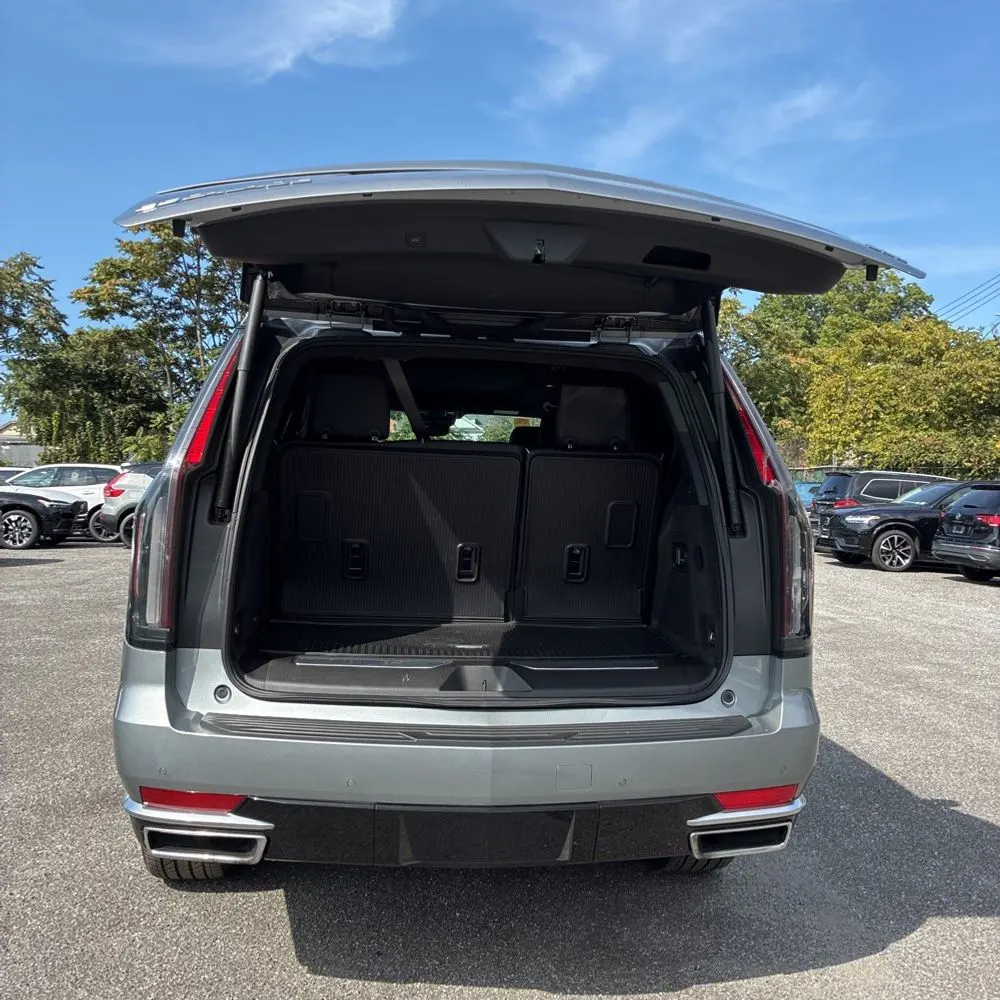 2024 Cadillac Escalade Premium Luxury