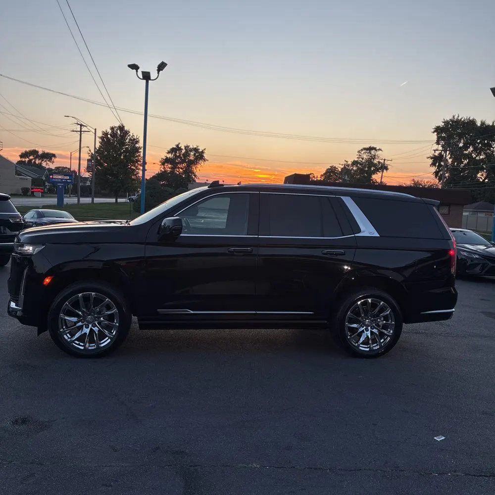 2022 Cadillac Escalade Premium Luxury