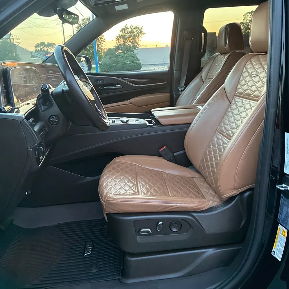 2022 Cadillac Escalade Premium Luxury