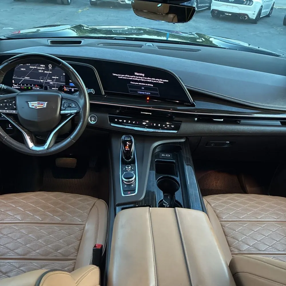 2022 Cadillac Escalade Premium Luxury
