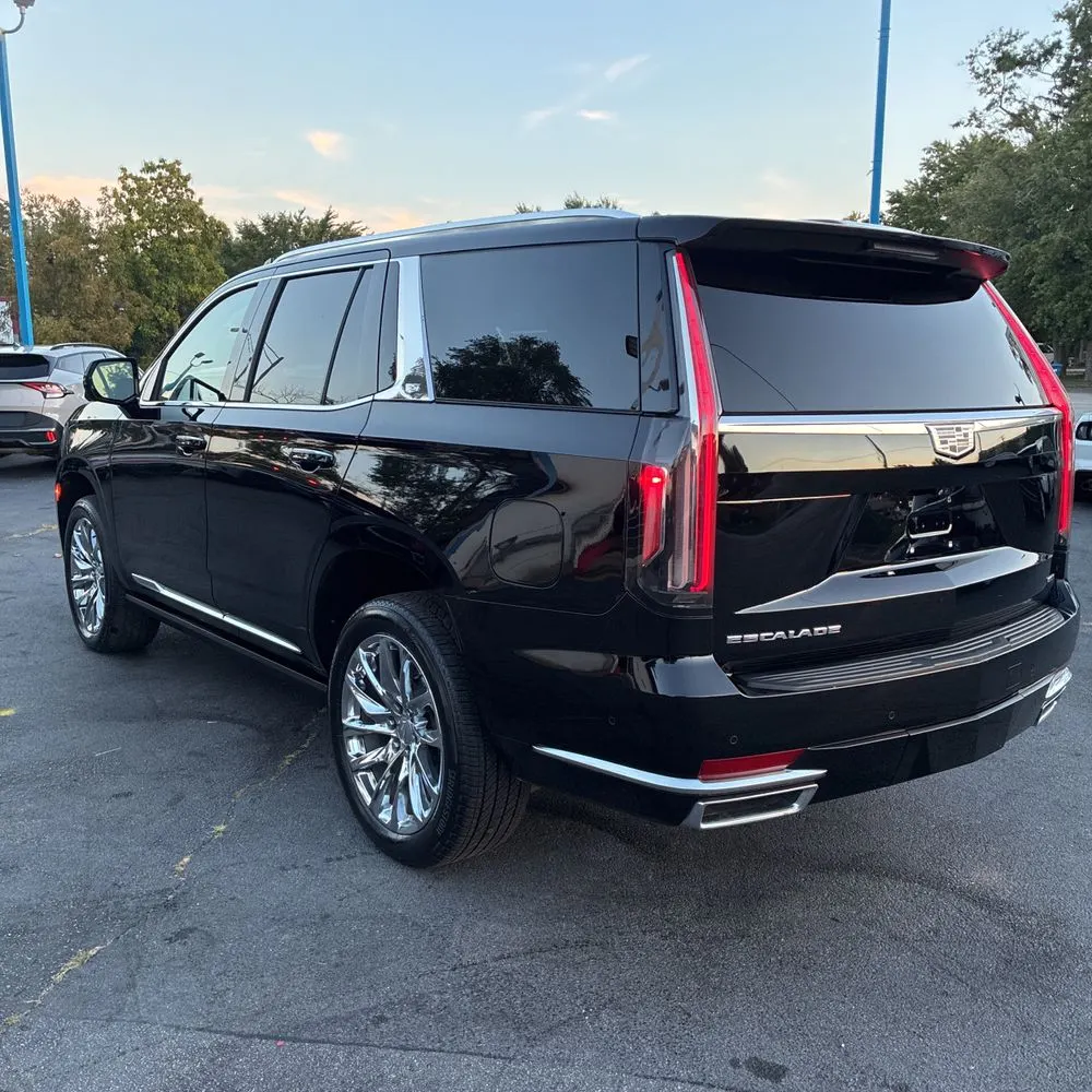 2022 Cadillac Escalade Premium Luxury