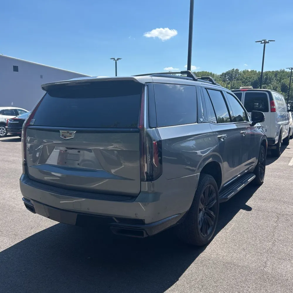 2021 Cadillac Escalade Sport