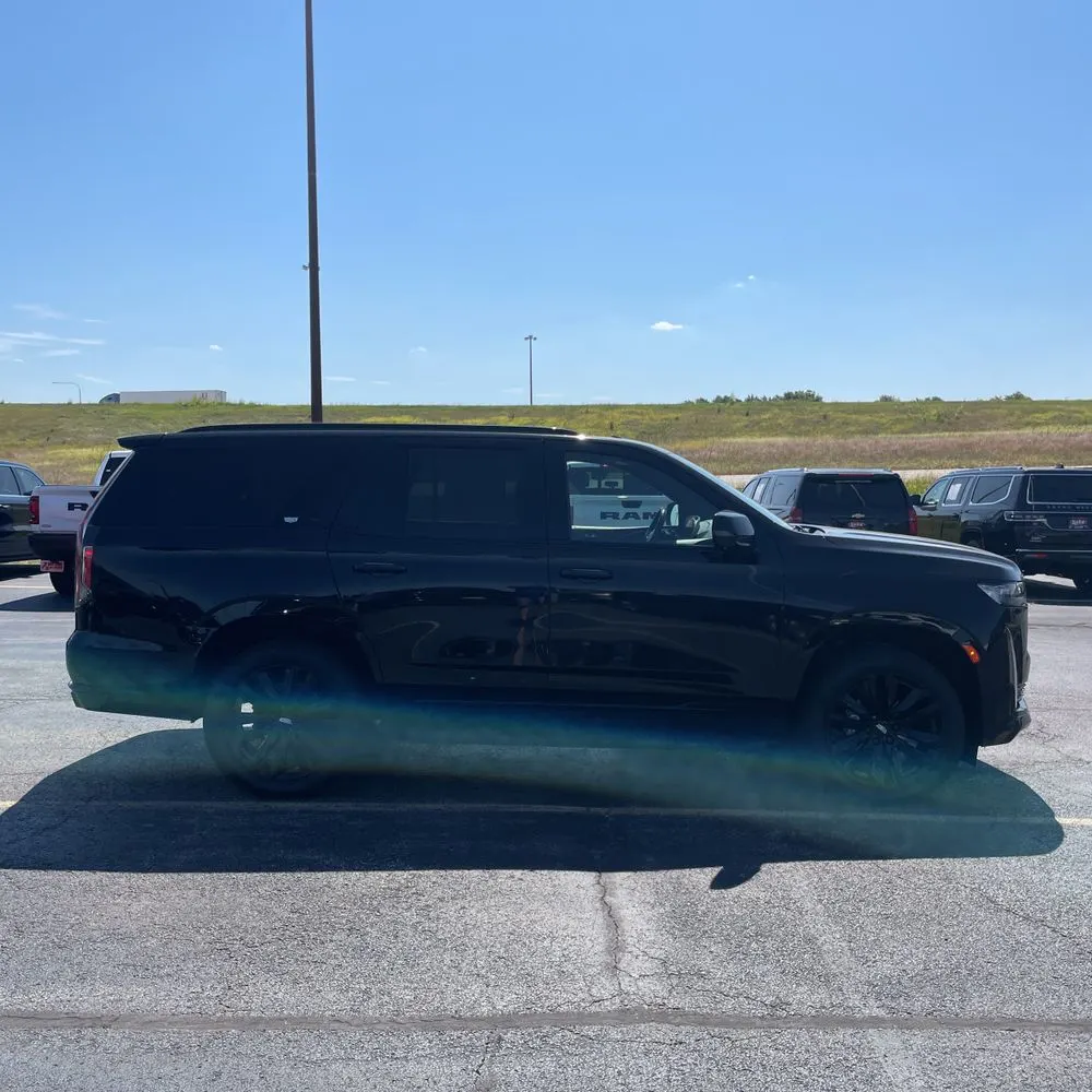 2021 Cadillac Escalade Sport