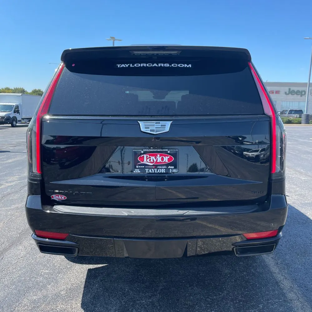2021 Cadillac Escalade Sport