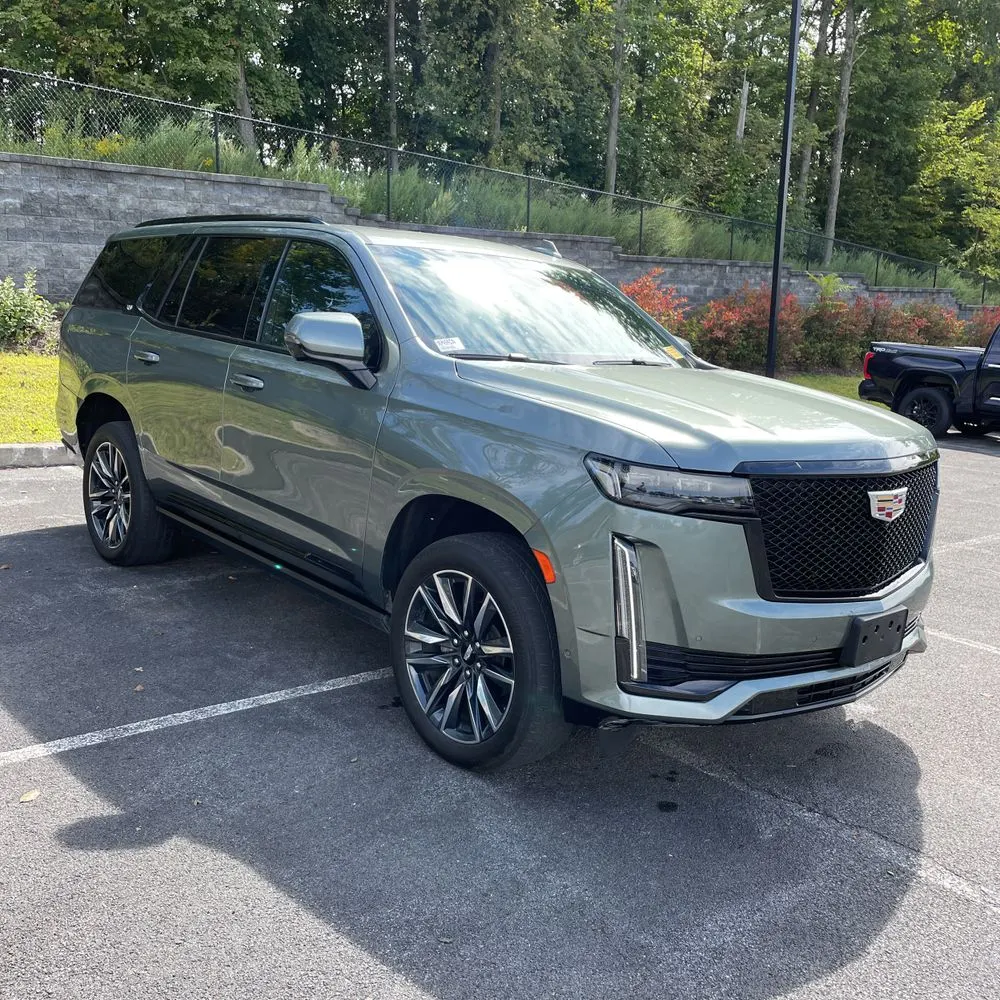 2023 Cadillac Escalade Sport