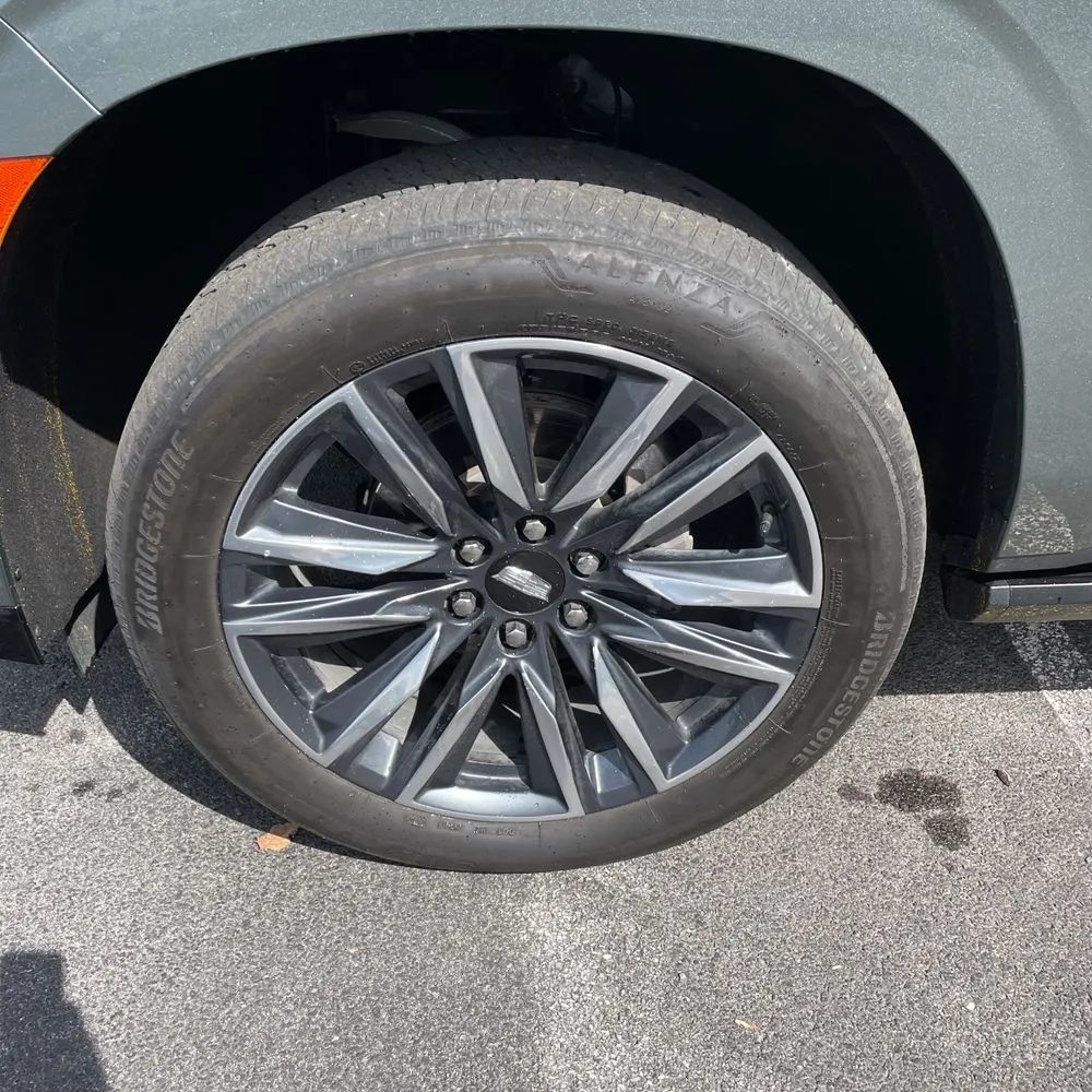 2023 Cadillac Escalade Sport