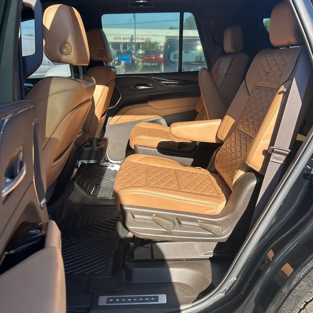 2022 Cadillac Escalade Sport