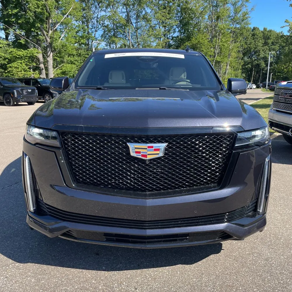 2023 Cadillac Escalade Sport