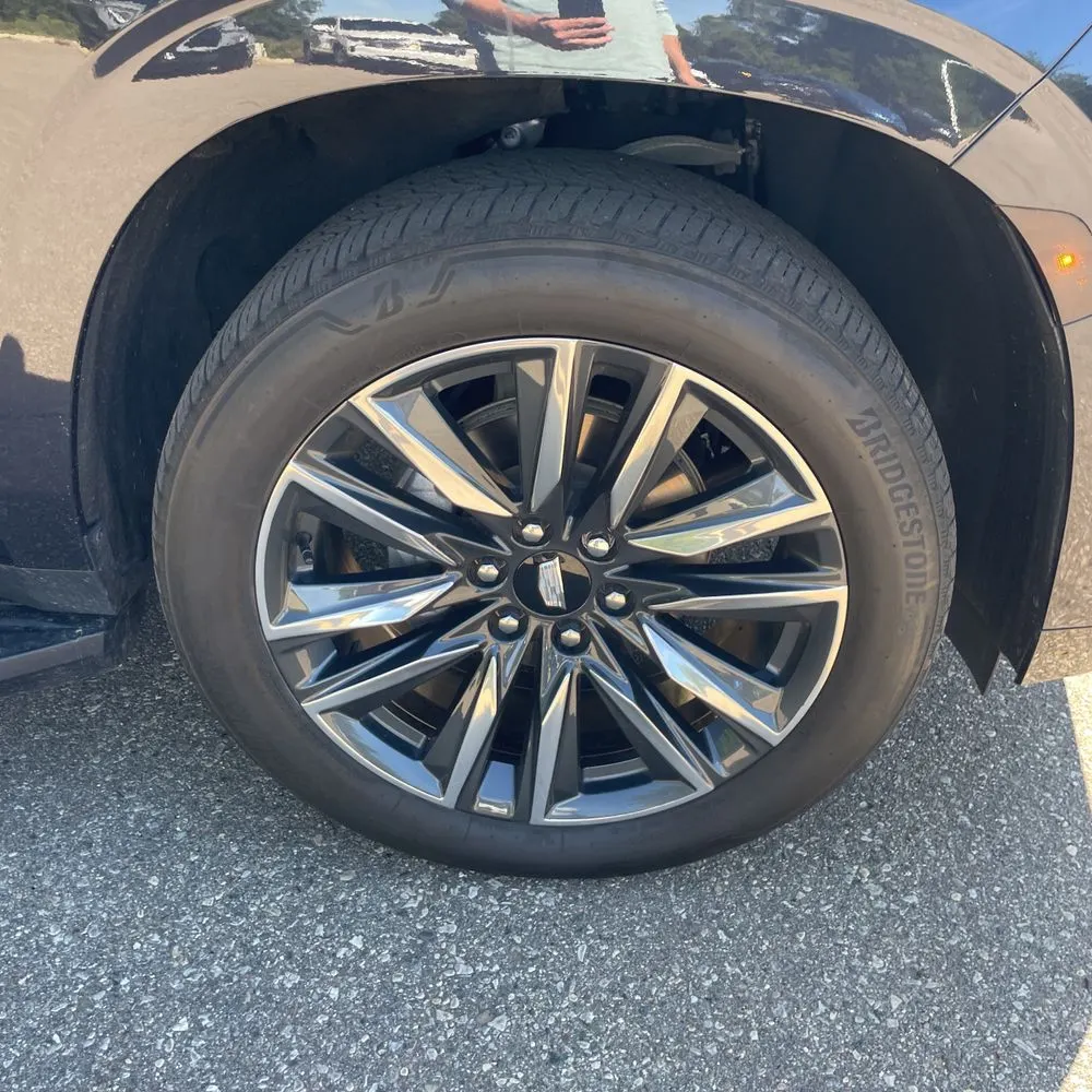 2023 Cadillac Escalade Sport
