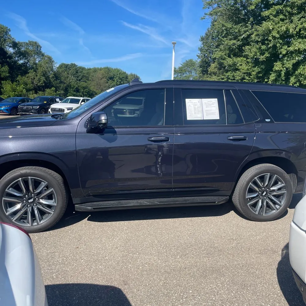 2023 Cadillac Escalade Sport