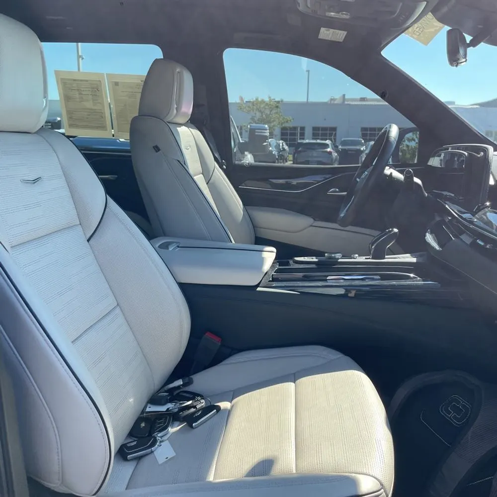 2023 Cadillac Escalade Sport