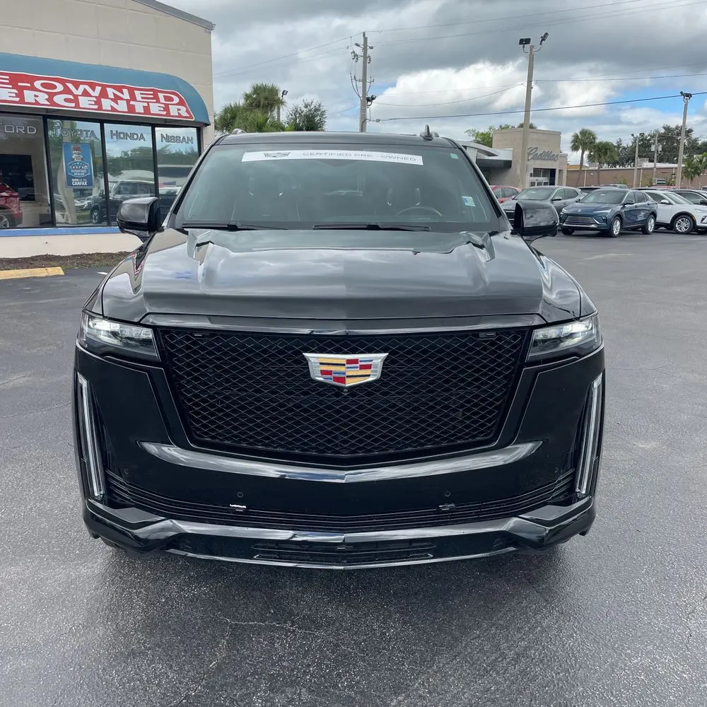 2024 Cadillac Escalade Sport