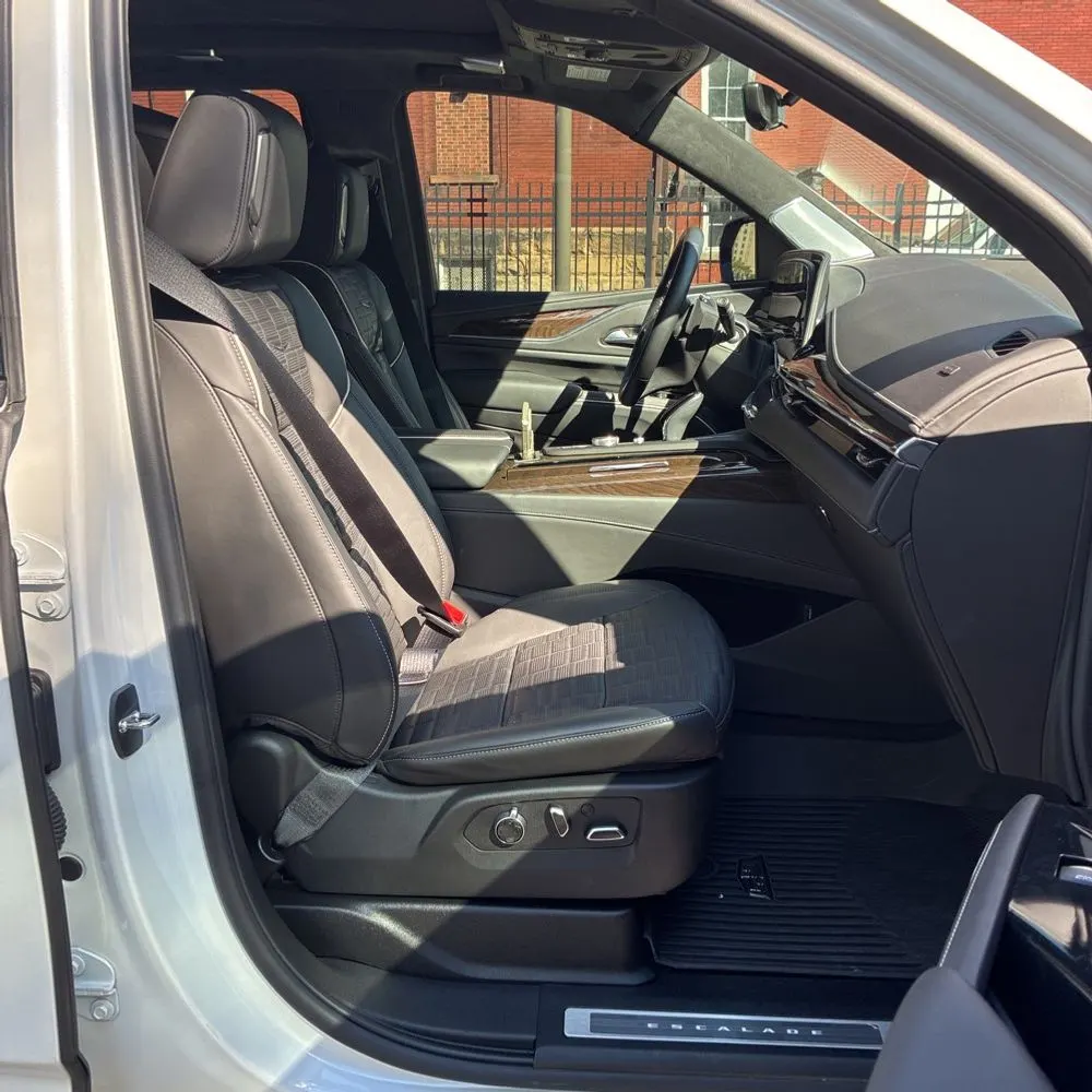 2024 Cadillac Escalade Sport Platinum