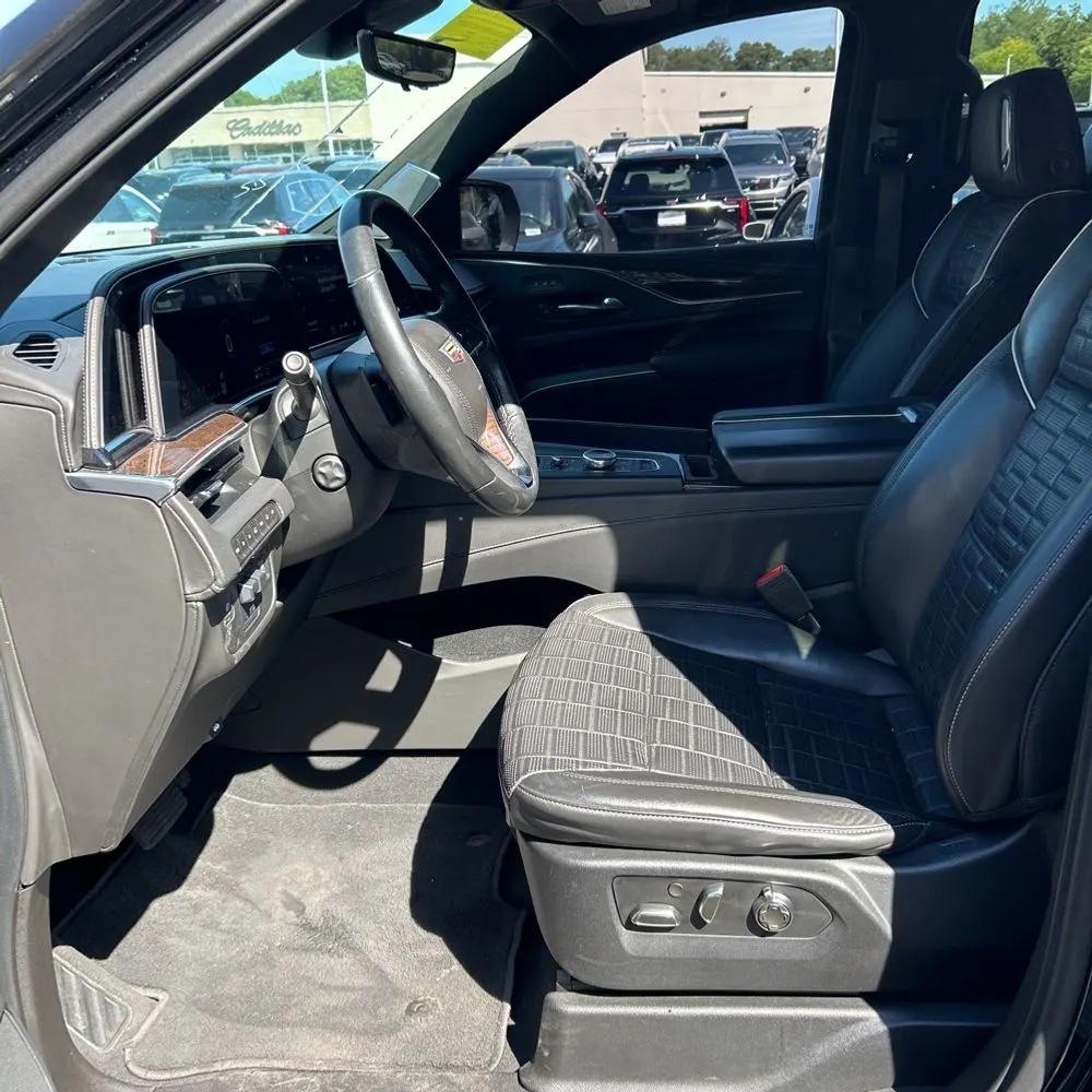 2021 Cadillac Escalade Sport Platinum