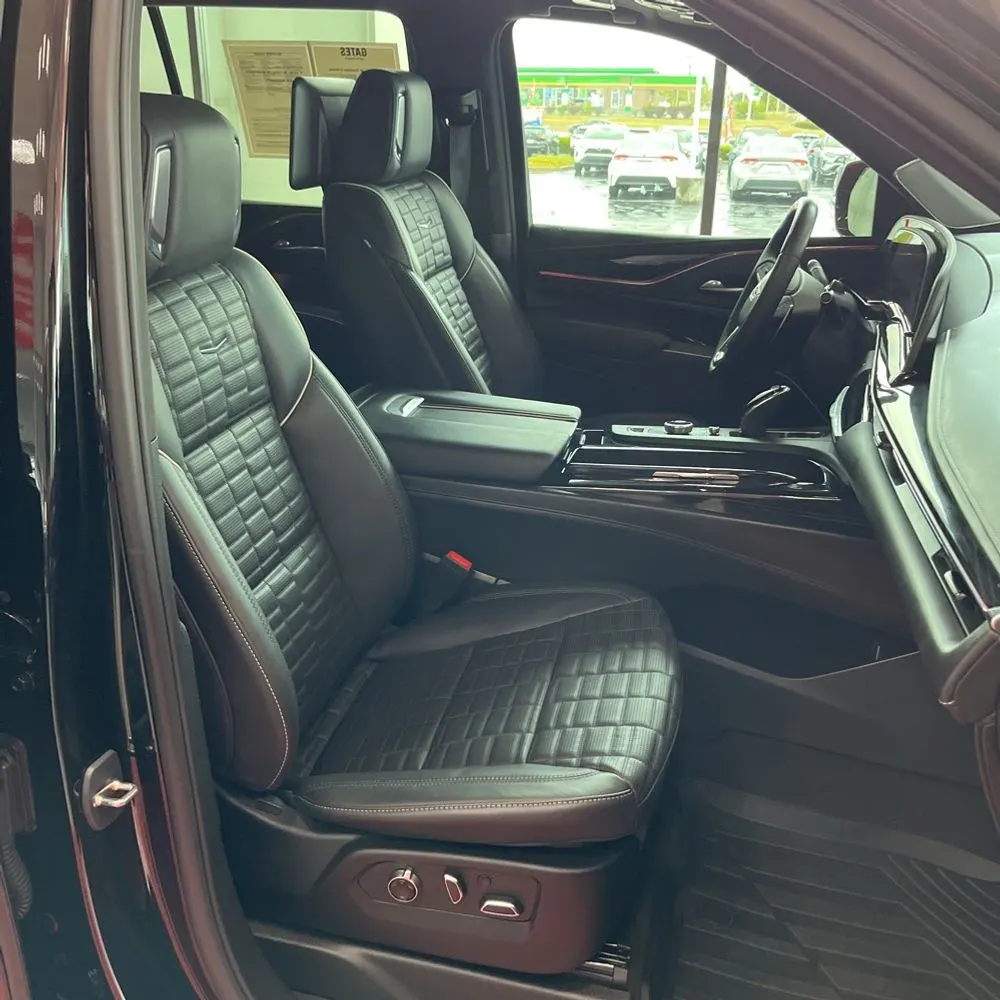 2023 Cadillac Escalade-V Base